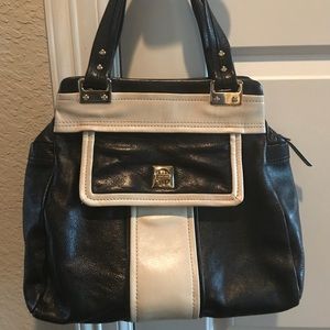 Kate Spade Navy and cream handbag